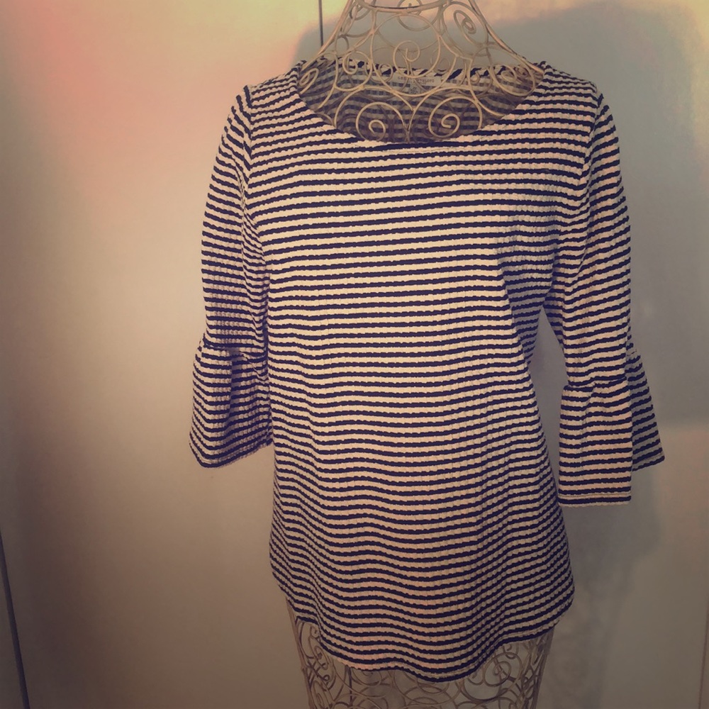 Peplum sleeve blouse